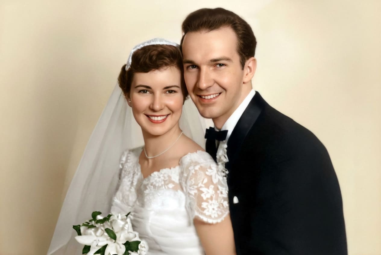 Восстановленное фото после реставрации